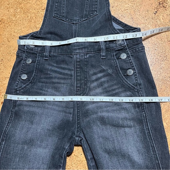 Old Navy Skinny Overalls In Washed Black Sz 4 Petite - Picture 9 of 16